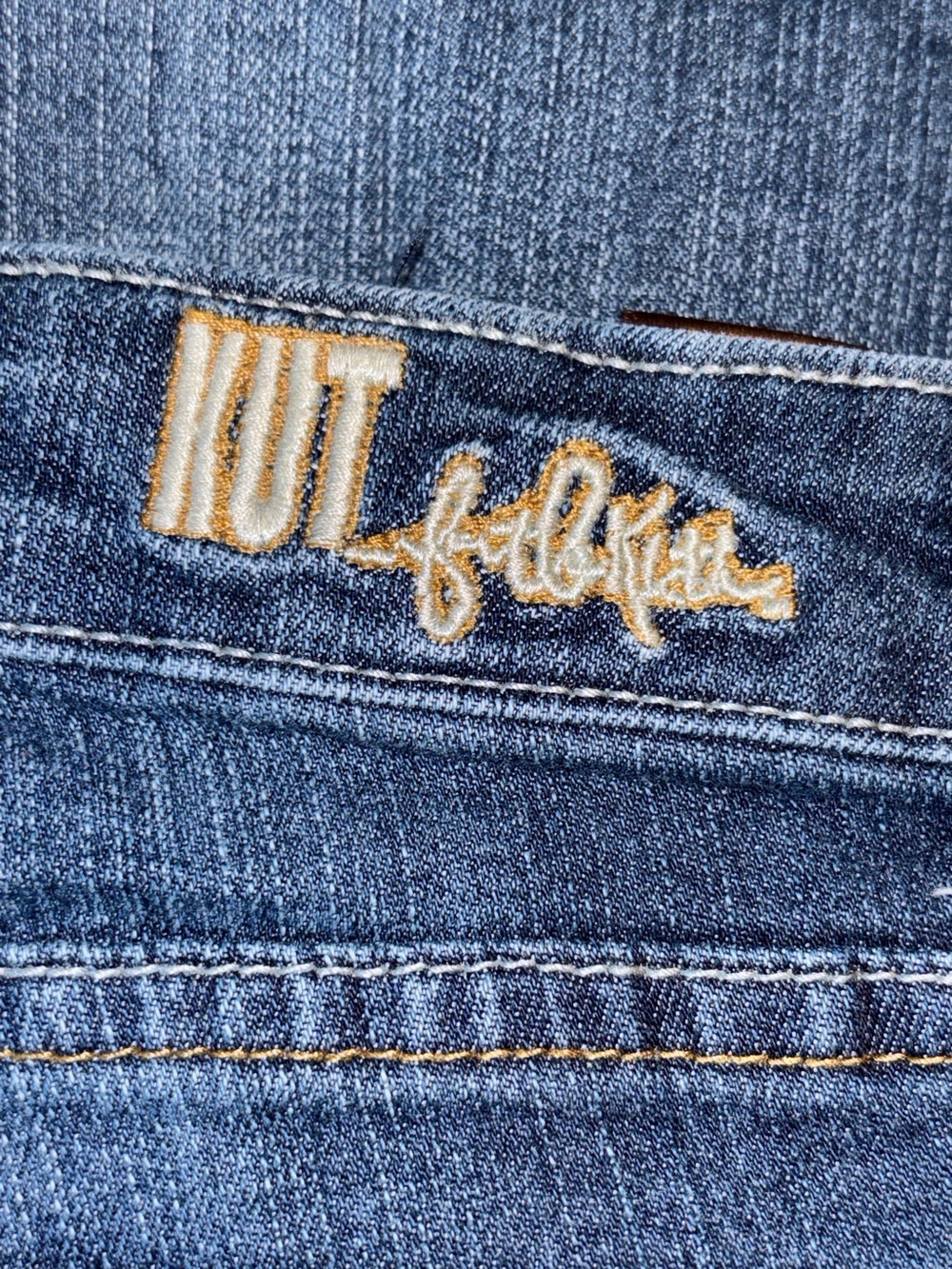 Kut from the Kloth Shorts SZ 6 - Picture 8 of 8